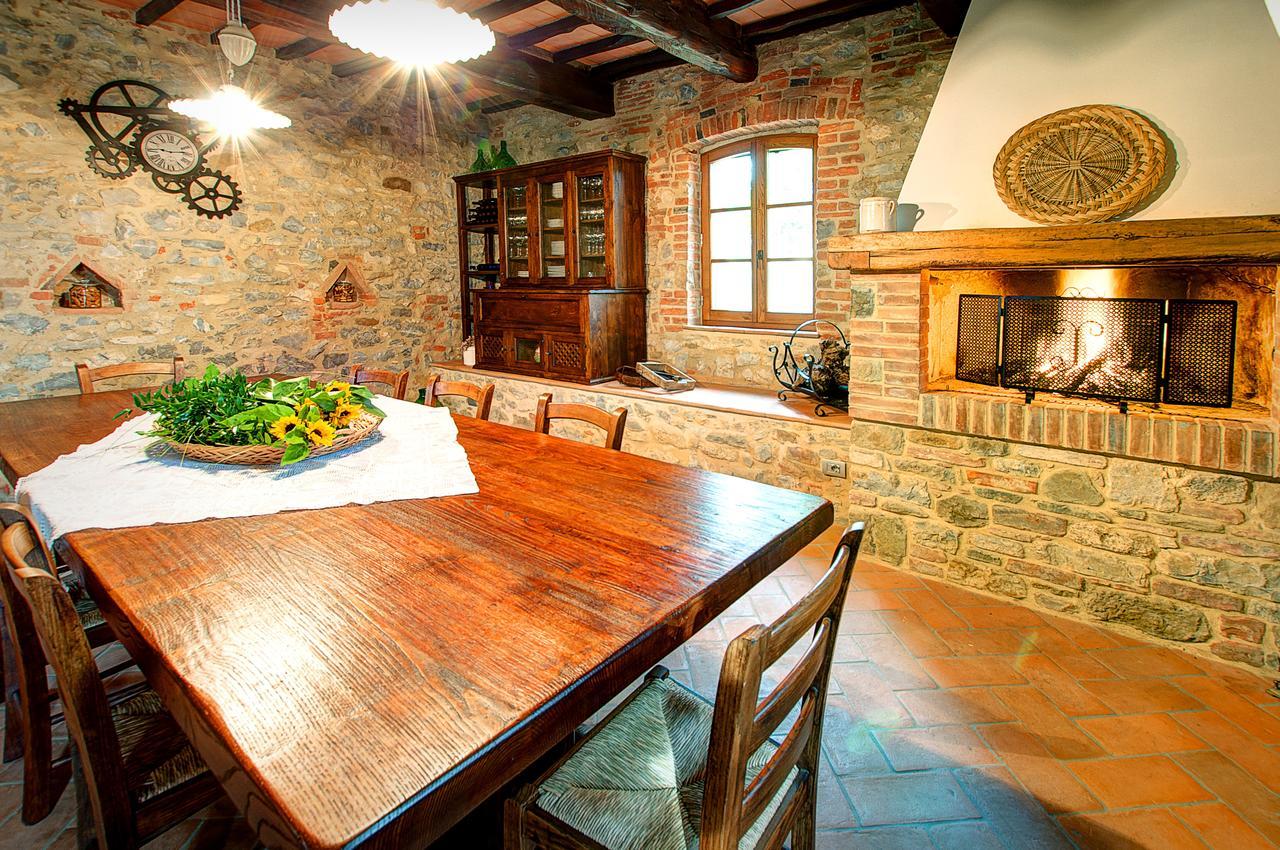 トレクアンダ Il Giuncheto Bed & Breakfast エクステリア 写真